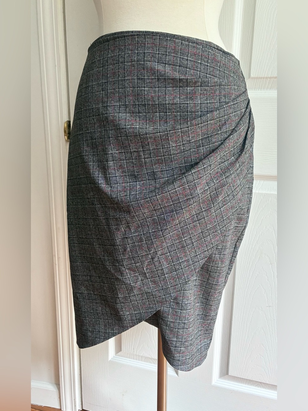 Zara Ruched Side Plaid Pencil Skirt